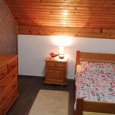 Holiday Home Tin Ogulin Eksteriør billede