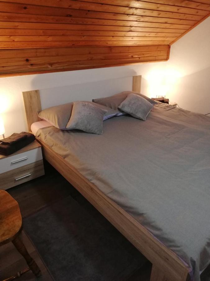 Holiday Home Tin Ogulin Eksteriør billede