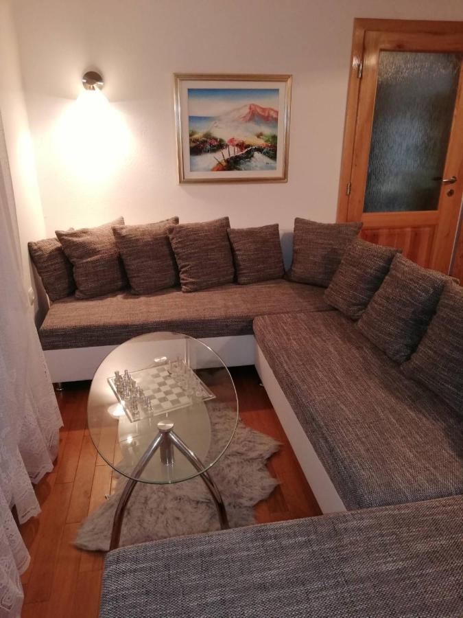 Holiday Home Tin Ogulin Eksteriør billede