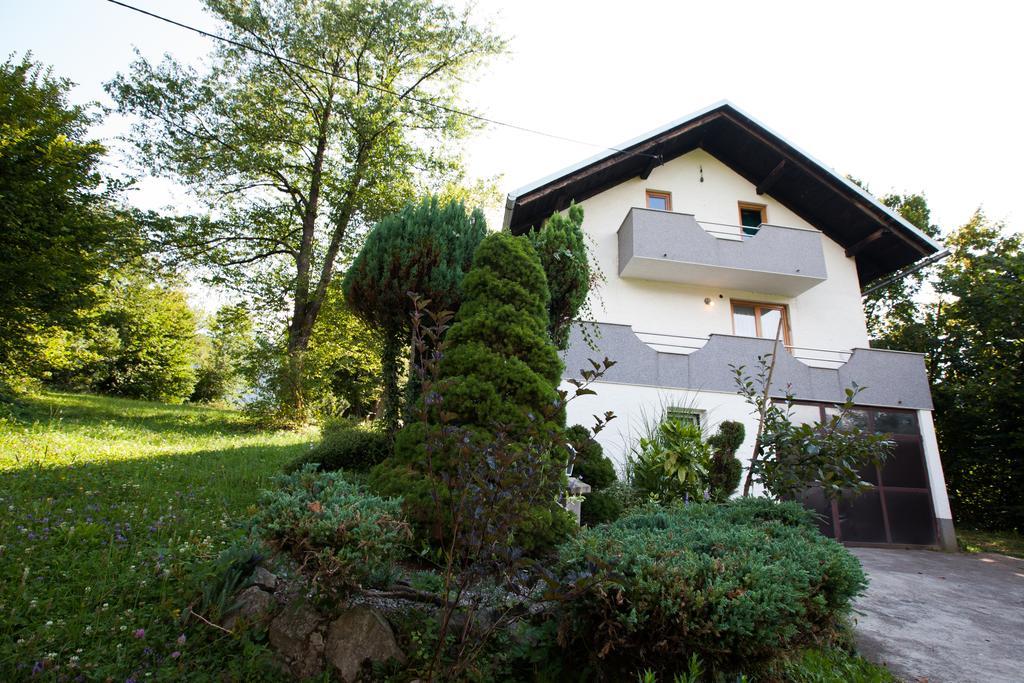 Holiday Home Tin Ogulin Eksteriør billede